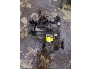 Gebruikte Versnellingsbak Skoda Fabia (6Y5) 1.4i Prijs € 120,00 Margeregeling aangeboden door Umit Sloperij