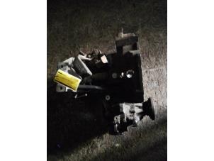 Gebruikte Versnellingsbak Skoda Octavia (1U2) 1.8 20V Turbo Prijs € 120,00 Margeregeling aangeboden door Umit Sloperij