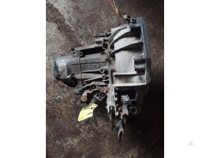 Gebruikte Versnellingsbak Nissan Note (E11) 1.4 16V LPG Prijs € 120,00 Margeregeling aangeboden door Umit Sloperij