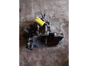 Gebruikte Versnellingsbak Citroen Berlingo Cinqspace, Multispace 1.9 Di Prijs € 120,00 Margeregeling aangeboden door Umit Sloperij