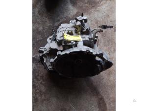 Gebruikte Versnellingsbak Mitsubishi Colt (Z2/Z3) 1.3 16V CZ3 Prijs € 120,00 Margeregeling aangeboden door Umit Sloperij
