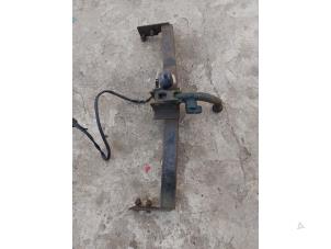 Gebruikte Trekhaak Toyota Aygo (B10) 1.0 12V VVT-i LPG Prijs € 100,00 Margeregeling aangeboden door Umit Sloperij