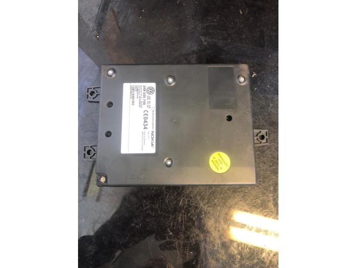 Gebruikte Bluetooth module Volkswagen Golf V (1K1) 1.4 TSI 122 16V Prijs € 40,00 Margeregeling aangeboden door Umit Sloperij