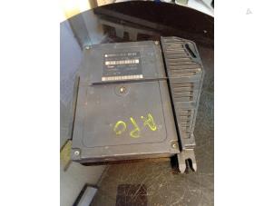 Gebruikte Cabriokap computer Mercedes SLK (R170) 2.3 230 K 16V Prijs € 100,00 Margeregeling aangeboden door Umit Sloperij