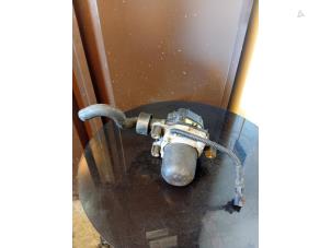 Gebruikte Pullairpomp Citroen C3 (FC/FL/FT) 1.4 Bivalent Prijs € 30,00 Margeregeling aangeboden door Umit Sloperij