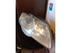 Koplamp rechts van een Volkswagen Passat (3C2), Sedan, 2005 / 2010 2008