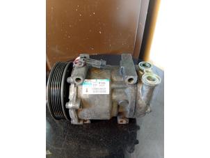 Gebruikte Aircopomp Alfa Romeo GT (937) 1.8 Twin Spark 16V Prijs € 40,00 Margeregeling aangeboden door Umit Sloperij