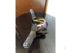 Gebruikte Licht + Raw Schakelaar Opel Zafira (M75) 2.2 16V Direct Ecotec Prijs € 30,00 Margeregeling aangeboden door Umit Sloperij