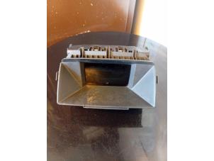 Gebruikte Computer boord Opel Zafira (M75) 2.2 16V Direct Ecotec Prijs € 40,00 Margeregeling aangeboden door Umit Sloperij