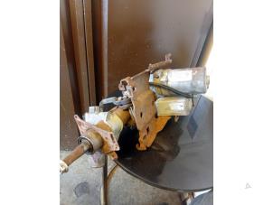 Gebruikte Servopomp Nissan Micra (K12) 1.2 16V Prijs € 150,00 Margeregeling aangeboden door Umit Sloperij