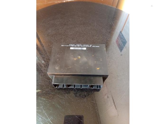 Gebruikte Bodycontrol Module Volkswagen Polo IV (9N1/2/3) 1.4 FSI 16V Prijs € 50,00 Margeregeling aangeboden door Umit Sloperij