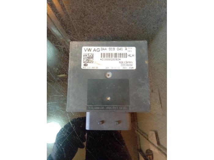 Central electronic module van een Seat Altea XL (5P5) 1.2 TSI 2012