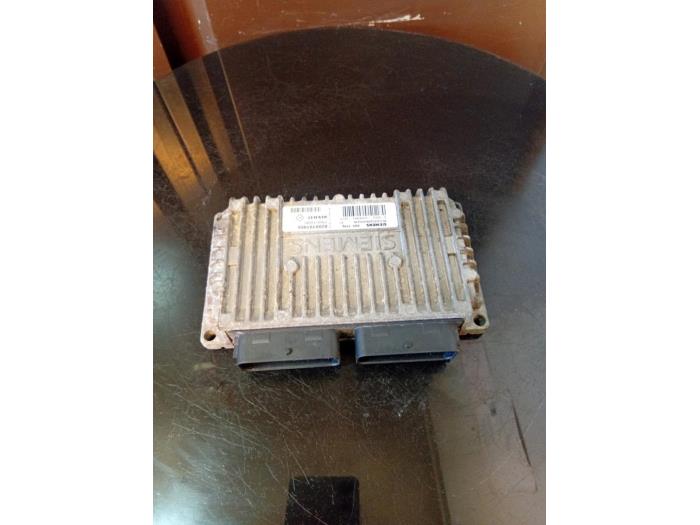 Gebruikte Computer Motormanagement Renault Megane (BA) 1.6 16V Prijs € 50,00 Margeregeling aangeboden door Umit Sloperij
