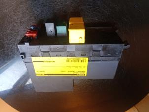 Gebruikte Zekeringkast Mercedes C Combi (S202) 2.0 C180T 16V Prijs € 30,00 Margeregeling aangeboden door Umit Sloperij