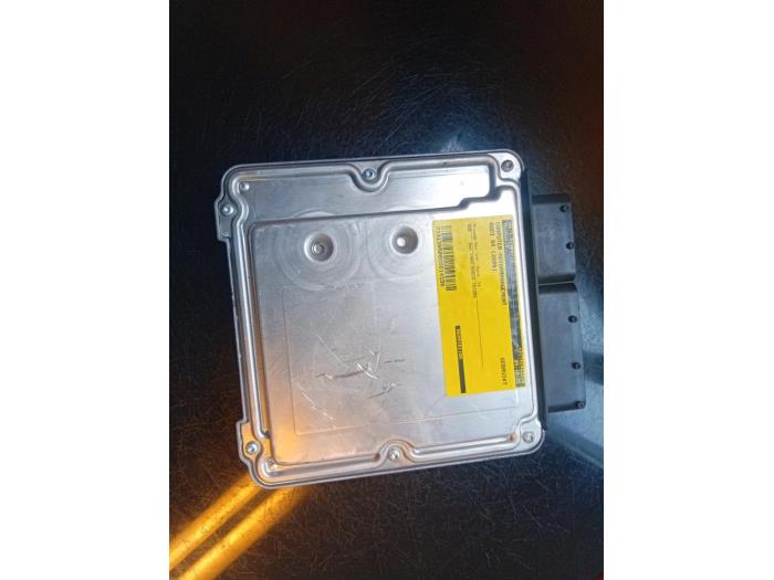 Gebruikte Computer Motormanagement Audi A4 Avant (B7) 2.0 TFSI 20V Prijs € 70,00 Margeregeling aangeboden door Umit Sloperij