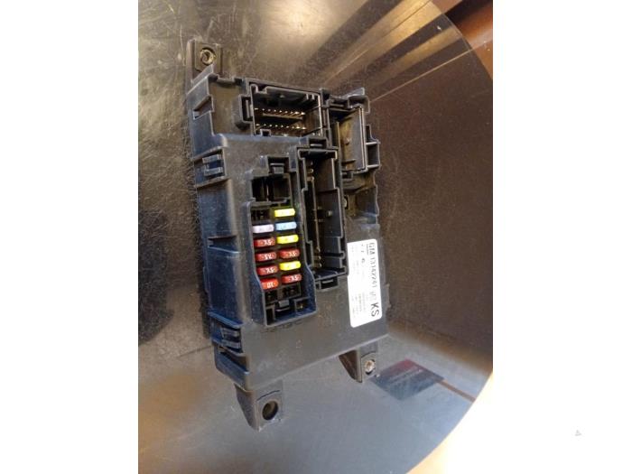Gebruikte Computer Body Control Opel Corsa D 1.2 16V Prijs € 50,00 Margeregeling aangeboden door Umit Sloperij