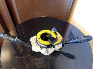 Gebruikte Combischakelaar ramen Mitsubishi Colt (Z2/Z3) 1.3 16V Bifuel Prijs € 50,00 Margeregeling aangeboden door Umit Sloperij