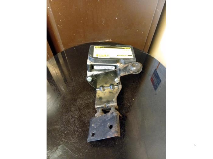 Gebruikte ABS Pomp Volkswagen Polo IV (9N1/2/3) 1.4 TDI 70 Prijs € 40,00 Margeregeling aangeboden door Umit Sloperij
