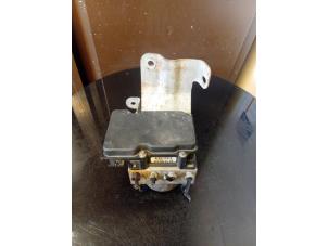 Gebruikte ABS Pomp Mitsubishi Colt (Z2/Z3) 1.1 12V Prijs € 50,00 Margeregeling aangeboden door Umit Sloperij