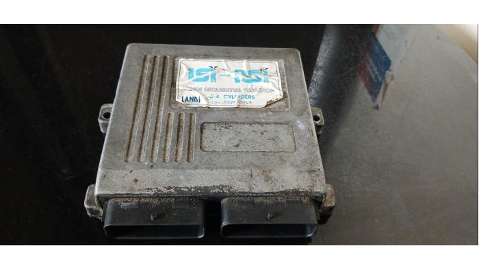 Gebruikte Inspuitcomputer Mazda 5 (CR19) 2.0i 16V Prijs € 50,00 Margeregeling aangeboden door Umit Sloperij