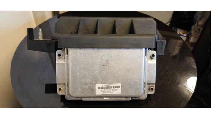 Gebruikte Computer Motormanagement Chrysler 300 C 2.7 V6 24V Prijs € 150,00 Margeregeling aangeboden door Umit Sloperij