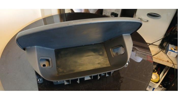 Gebruikte Display Interieur Renault Laguna II Grandtour (KG) 1.9 dCi 110 Prijs € 100,00 Margeregeling aangeboden door Umit Sloperij