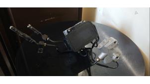 ABS Pomp van een Honda Jazz (GE6/GE8/GG/GP) 1.4 VTEC 16V 2012