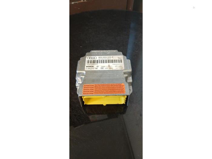 Gebruikte Module Bodycontrol Audi A8 (D3) Prijs € 50,00 Margeregeling aangeboden door Umit Sloperij