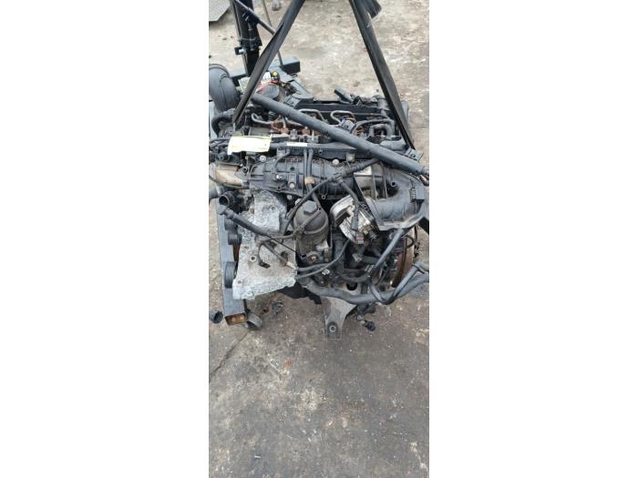 Gebruikte Motor BMW 1 serie (E87/87N) 118d 16V Prijs € 650,00 Margeregeling aangeboden door Umit Sloperij