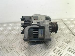 Gebruikte Dynamo Renault Laguna I Grandtour (K56) 1.8 RN,RT Prijs € 30,00 Margeregeling aangeboden door Autohandel & Demontage Weteringbrug