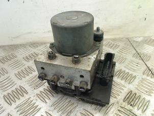 Gebruikte ABS Pomp Fiat Bravo (198A) 1.9 JTD Multijet Prijs € 80,00 Margeregeling aangeboden door Autohandel & Demontage Weteringbrug