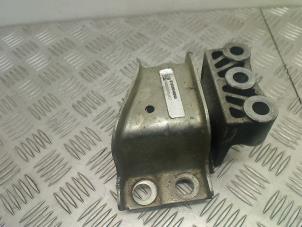 Gebruikte Motorrubber Peugeot Boxer (U9) 2.0 BlueHDi 130 Prijs € 50,00 Margeregeling aangeboden door Autohandel & Demontage Weteringbrug