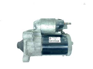 Gebruikte Startmotor Dacia Sandero I (BS) 1.4 Prijs € 30,00 Margeregeling aangeboden door Autohandel & Demontage Weteringbrug