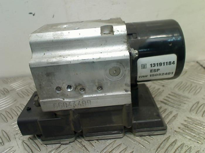 Gebruikte ABS Pomp Fiat Croma (194) 1.8 MPI 16V Prijs € 75,00 Margeregeling aangeboden door Autohandel & Demontage Weteringbrug