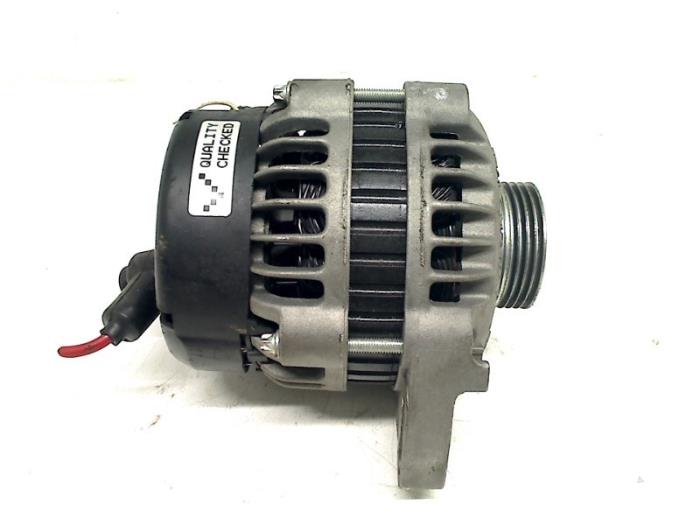 Gebruikte Dynamo Renault Clio (B/C57/357/557/577) 1.2 Eco Kat. Prijs € 40,00 Margeregeling aangeboden door Autohandel & Demontage Weteringbrug