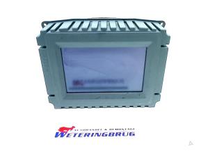 Gebruikte Display Interieur Opel Vectra C Caravan 2.2 DIG 16V Prijs € 40,00 Margeregeling aangeboden door Autohandel & Demontage Weteringbrug