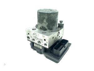 Gebruikte ABS Pomp Audi A4 (B7) 2.0 TDI 16V Prijs € 55,00 Margeregeling aangeboden door Autohandel & Demontage Weteringbrug