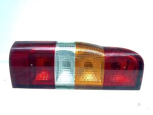 Gebruikte Achterlicht links Ford Transit 2.0 TDdi 16V Prijs € 25,00 Margeregeling aangeboden door Autohandel & Demontage Weteringbrug