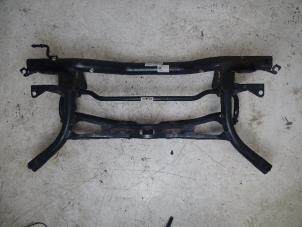 Gebruikte Subframe Volkswagen Golf VII (AUA) 2.0 GTI 16V Prijs € 100,00 Margeregeling aangeboden door Autohandel & Demontage Weteringbrug
