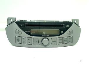 Gebruikte Radio Suzuki Alto (GF) 1.0 12V Prijs € 45,00 Margeregeling aangeboden door Autohandel & Demontage Weteringbrug