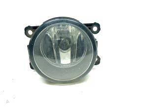 Gebruikte Mistlamp rechts-voor Suzuki Swift (ZA/ZC/ZD1/2/3/9) 1.6 Sport VVT 16V Prijs € 15,00 Margeregeling aangeboden door Autohandel & Demontage Weteringbrug