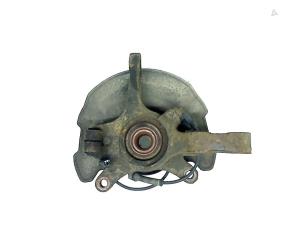 Gebruikte Asschenkel links-voor Suzuki Swift (ZA/ZC/ZD1/2/3/9) 1.3 VVT 16V Prijs € 25,00 Margeregeling aangeboden door Autohandel & Demontage Weteringbrug