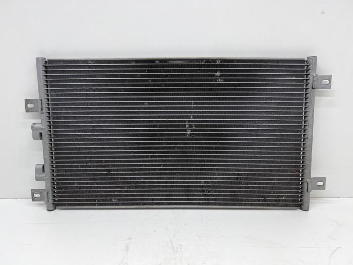 Gebruikte Airco Condensor Alfa Romeo 147 (937) 1.6 HP Twin Spark 16V Prijs € 50,00 Margeregeling aangeboden door Autohandel & Demontage Weteringbrug