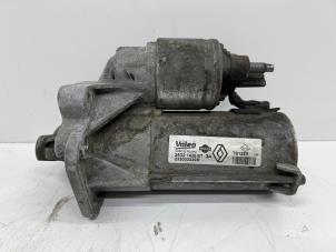 Gebruikte Startmotor Renault Scénic III (JZ) 1.5 dCi 110 Prijs € 30,00 Margeregeling aangeboden door Autohandel & Demontage Weteringbrug