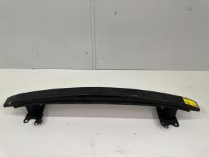 Gebruikte Bumperframe voor Volkswagen Polo IV (9N1/2/3) 1.2 Prijs € 25,00 Margeregeling aangeboden door Autohandel & Demontage Weteringbrug