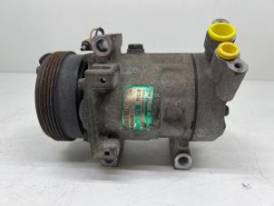 Gebruikte Aircopomp Renault Twingo (C06) 1.2 Prijs € 40,00 Margeregeling aangeboden door Autohandel & Demontage Weteringbrug