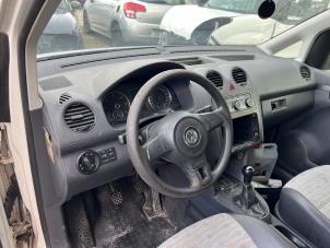 Gebruikte Module + Airbag Set Volkswagen Caddy III (2KA,2KH,2CA,2CH) 1.6 TDI 16V Prijs € 500,00 Margeregeling aangeboden door Autohandel & Demontage Weteringbrug