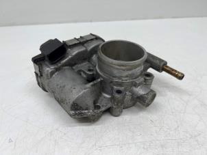 Gebruikte Gasklephuis Opel Corsa D 1.0 Prijs € 35,00 Margeregeling aangeboden door Autohandel & Demontage Weteringbrug