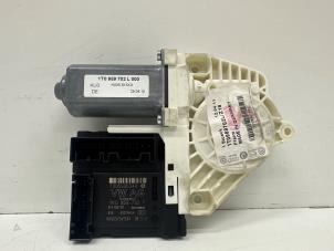 Gebruikte Motor portierruit Seat Leon (1P1) 1.6 Prijs € 20,00 Margeregeling aangeboden door Autohandel & Demontage Weteringbrug