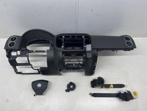 Gebruikte Airbag set + dashboard Volkswagen Tiguan (5N1/2) 2.0 TFSI 16V 4Motion Prijs € 950,00 Margeregeling aangeboden door Autohandel & Demontage Weteringbrug